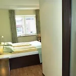 Evering 3*