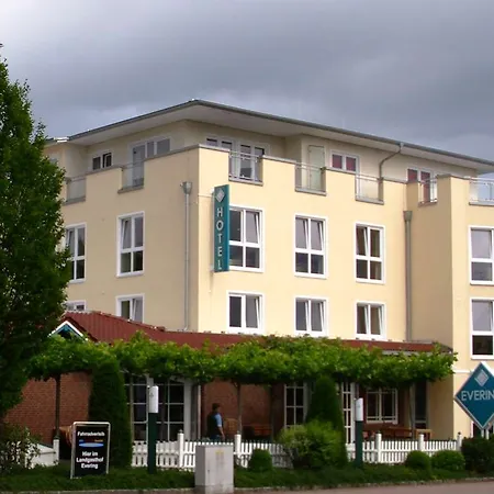 Evering Hotel Emsbueren